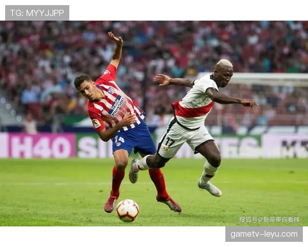 贾汉巴赫什联赛再创佳绩，费耶诺德状态火热引关注